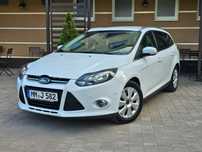 Ford Focus // Titanium // Klimatron // Park Asisst. // Martwe pole // 15O OOOKM