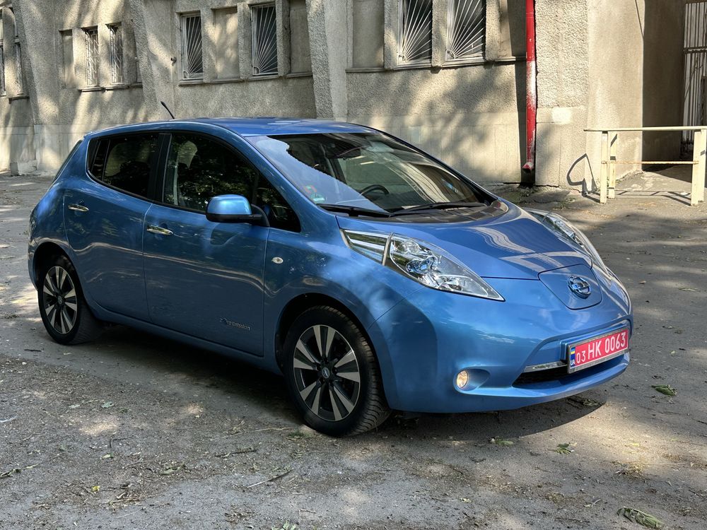 Nissan leaf 2013