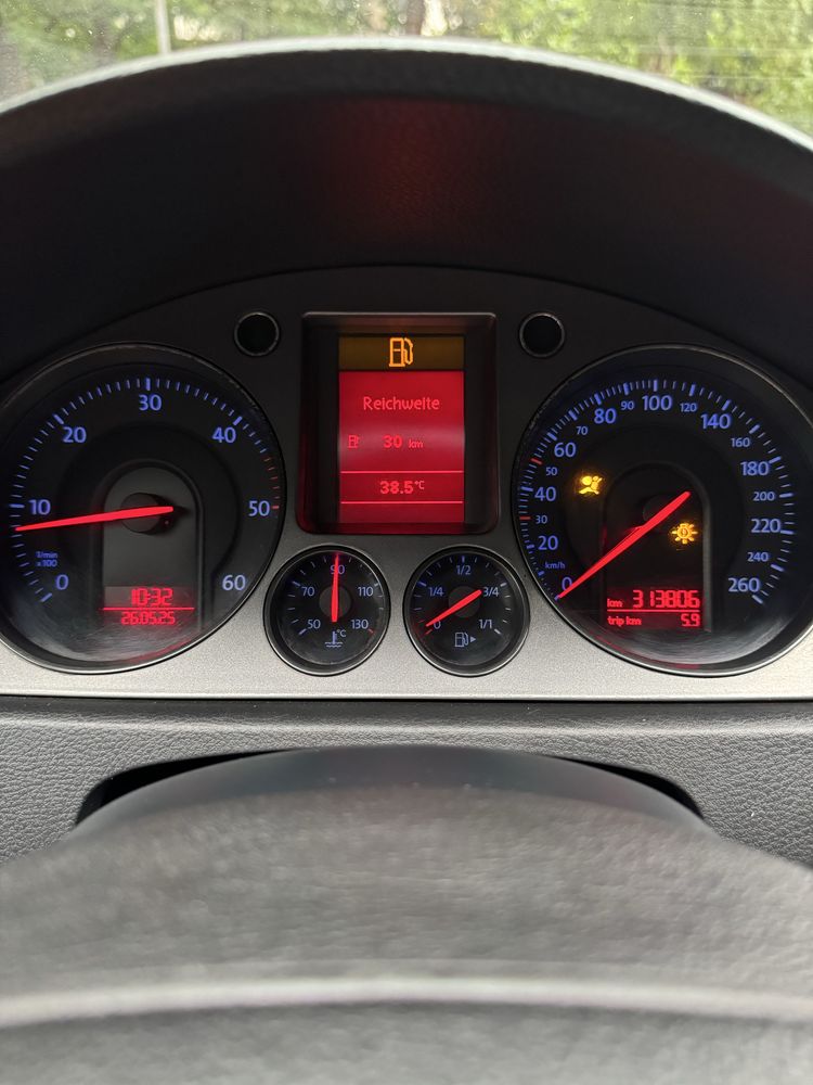Volkswagen Passat B6 1,9tdi 2009р механіка в гарному стані дизель
