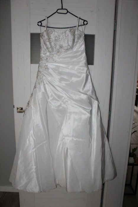 suknia ślubna biała 40