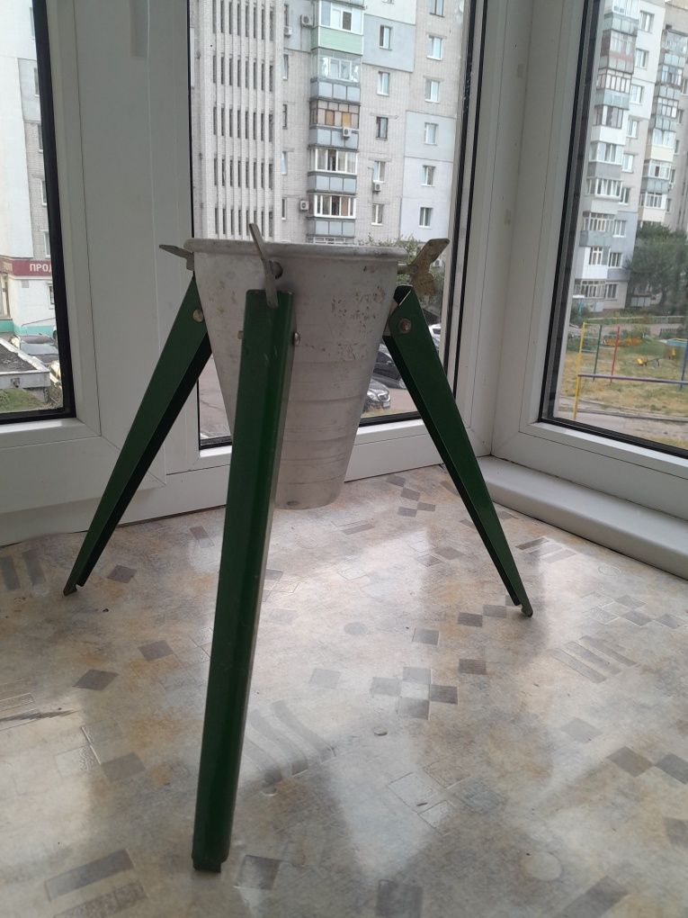Новая искусственная елка