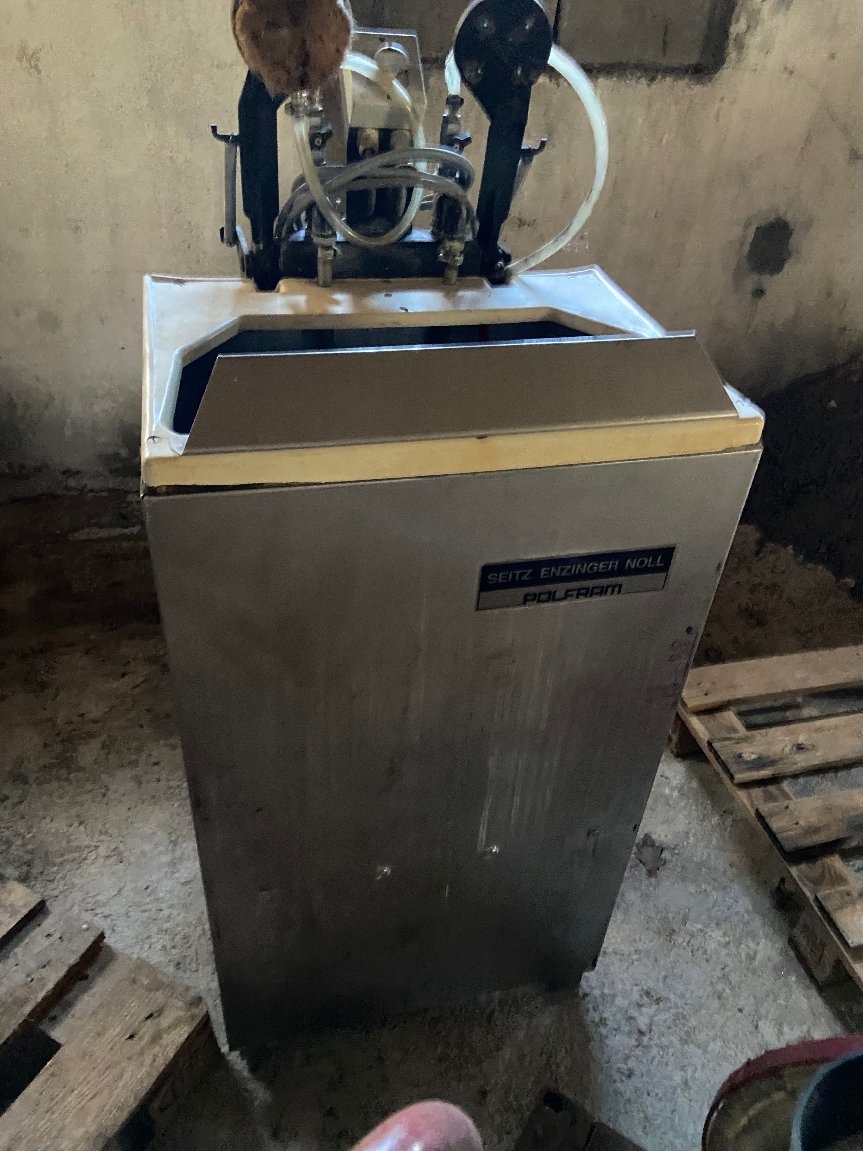 Máquina para lavar garrafas
