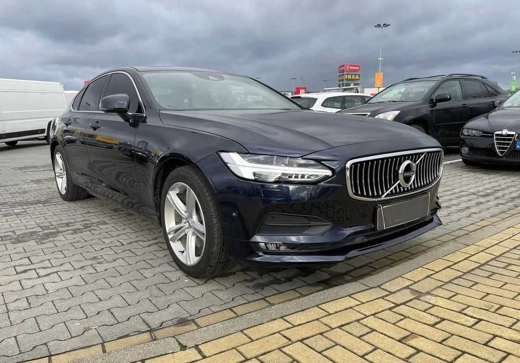 Бампер передній VOLVO S90 розборка ВОЛЬВО С90