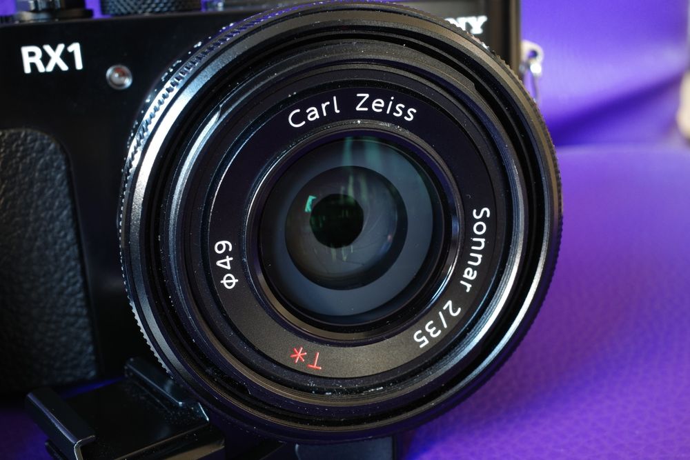 Sony RX1. 35 F2, pełna klatka. (FF).Mała wada.Zeiss Sonnar. DSC-RX1.