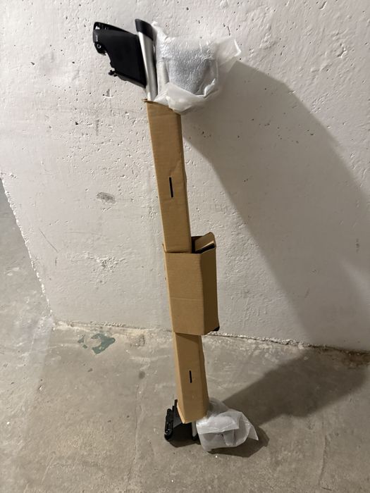 Nowe oryginalne relingi dachowe Audi Q5 FY* 80A.860.019