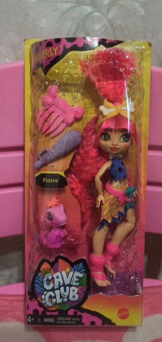 Кукла Пещерный клуб Эмберли. Cave Club Emberly