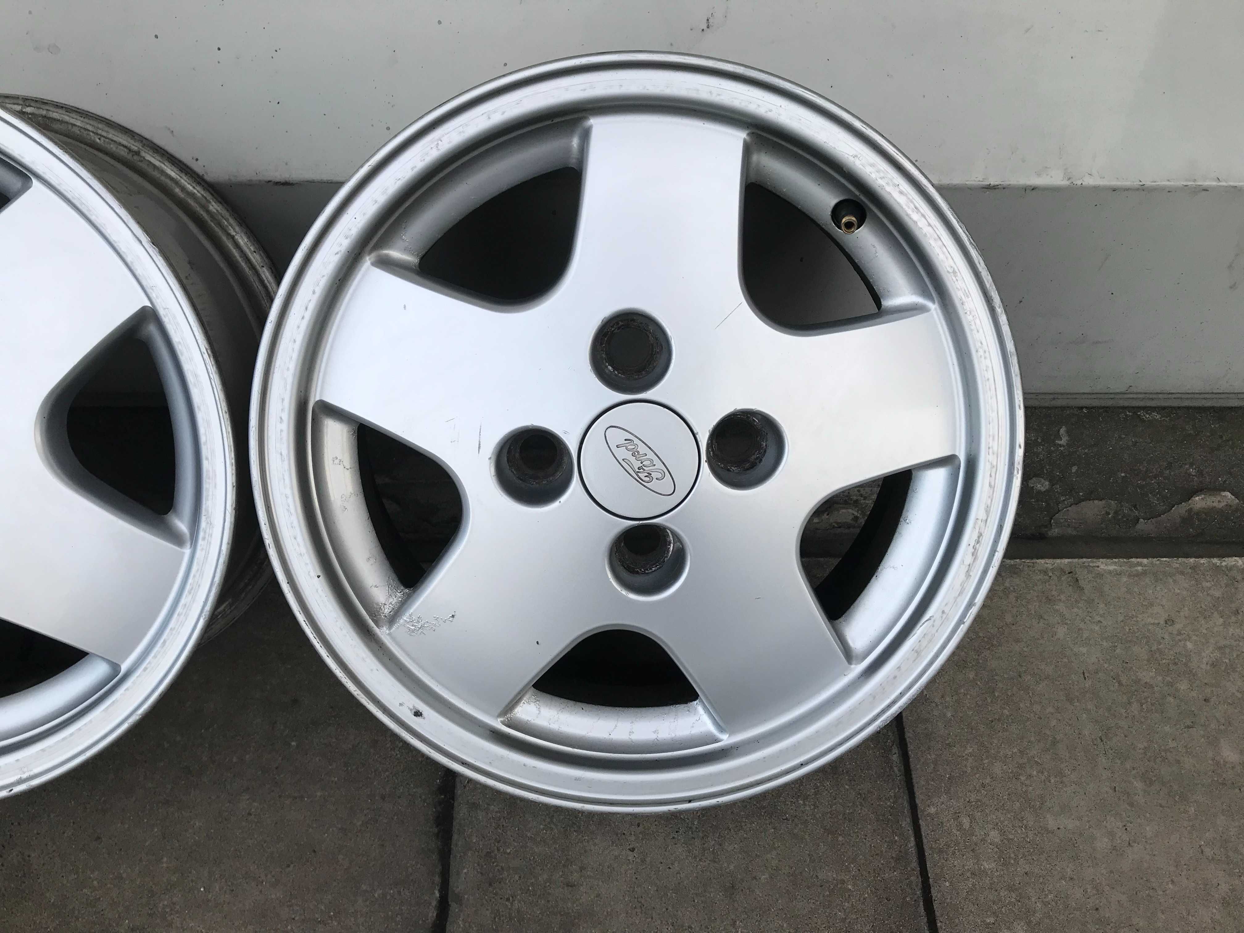 Felgi FORD Fiesta Focus Puma Escort 5,5Jx14 ET30,5 4x108 Retro