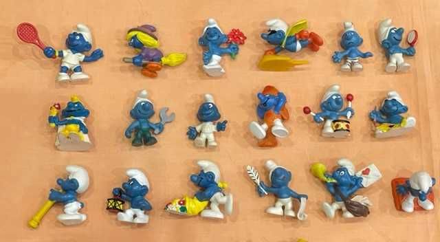 Antigos bonecos pvc Estrunfes smurfs schleich M+B