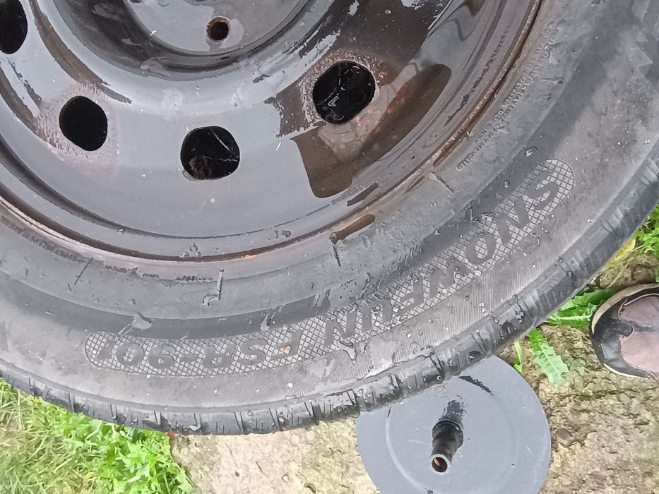 Opony Zimowe Fortune 225/65/17 SUV