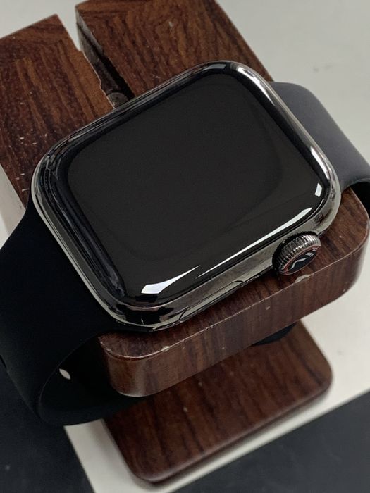Оригінальні Apple Watch Series 8 41  mm stainless sreel