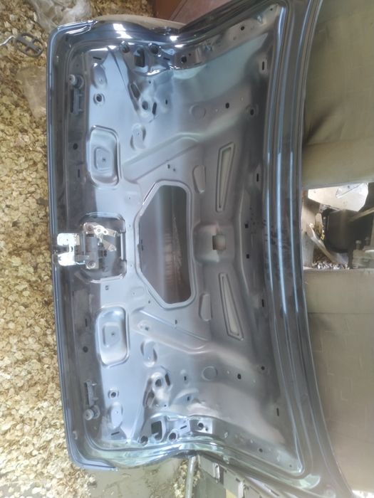 Кришка багажника Audi A4 (B8) 2007-2015