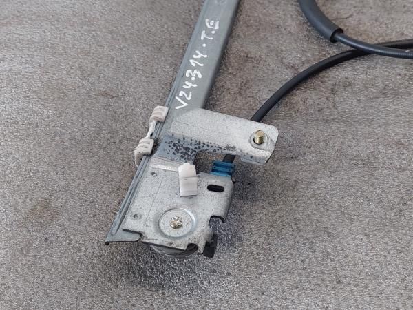 Elevador vidros trás esquerdo PEUGEOT 106 II (1A_, 1C_)