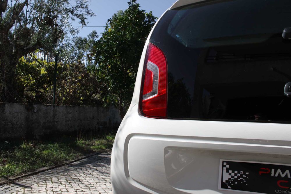 VW Up! 1.0 BlueMotion Move (89€/Mês)