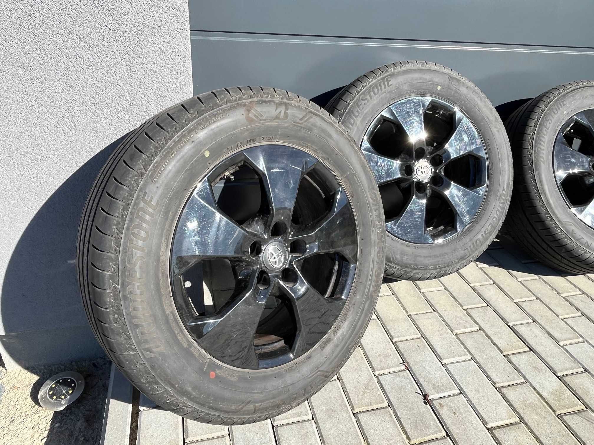 Koła Alufelgi Toyota Rav4, 225/65 R17 - Opony letnie!