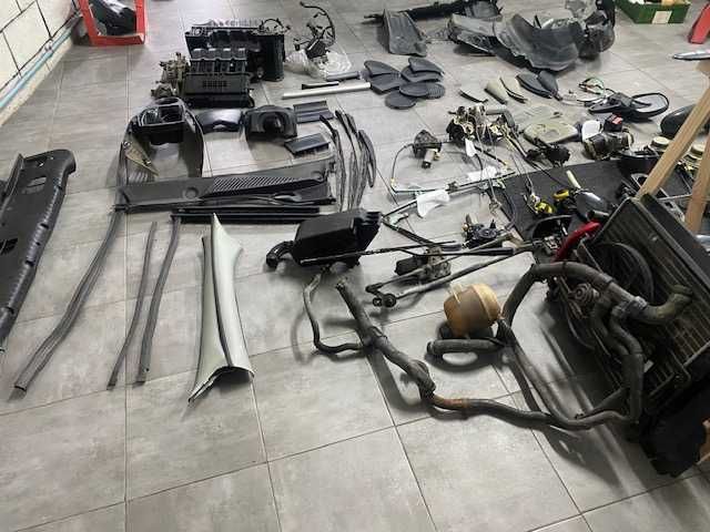 VARIAS PEÇAS Renault 3 1.2 16V (2001/05), Borrachas, chapeleiras, etc