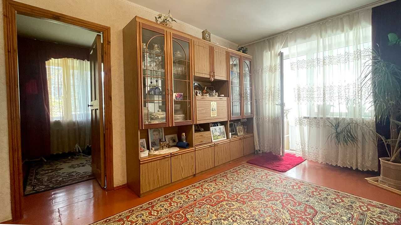 Продажа квартиры на Мореходной. Заходи и живи! Третий этаж