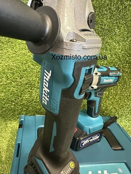 Набір інструментів Makita 2в1: Шурупокрут-дриль DTW486 і болгарка 9237