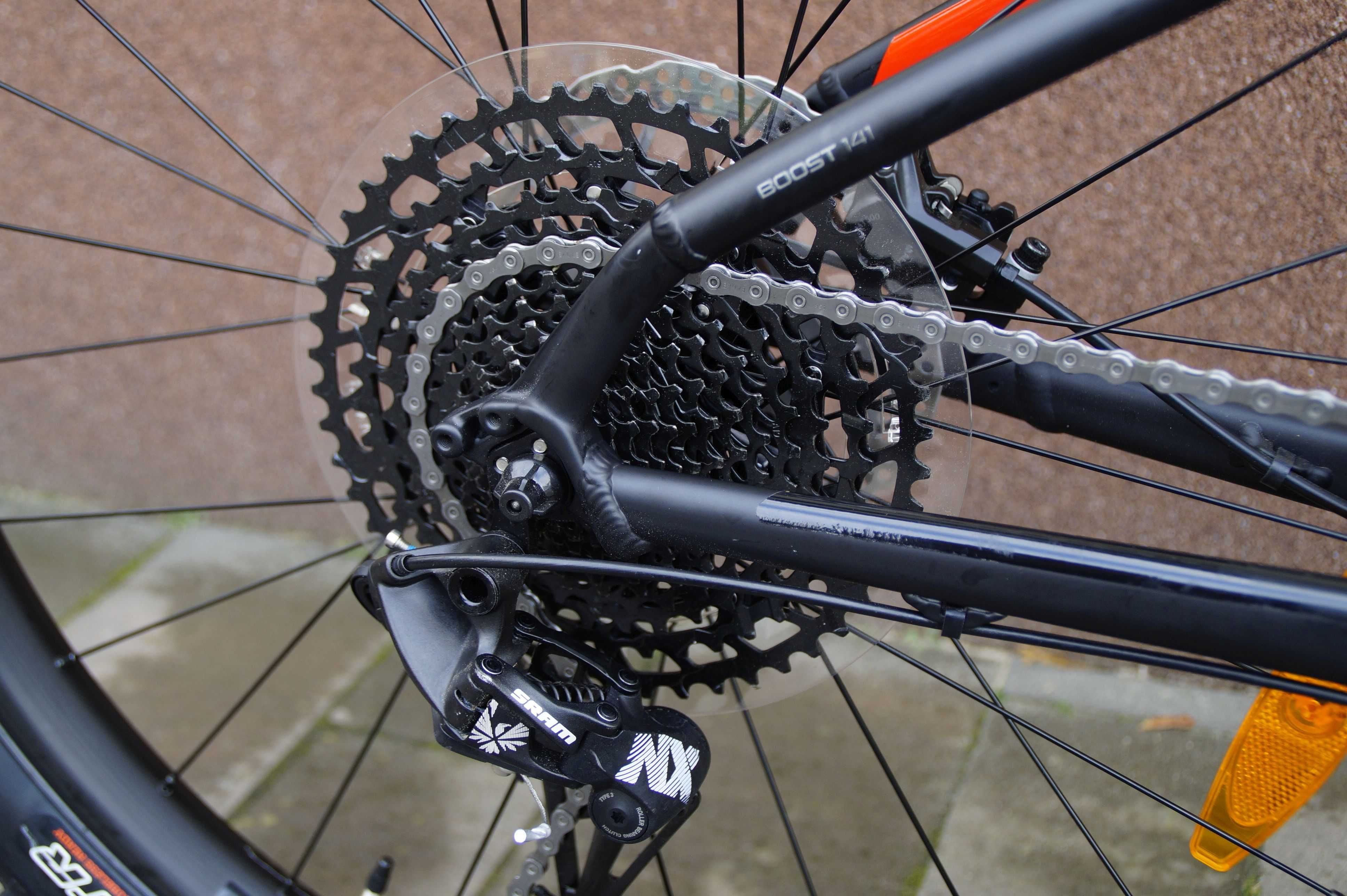 Rower Trek Roscoe 8 27,5 Sram 12 amor Rockshox powietrze