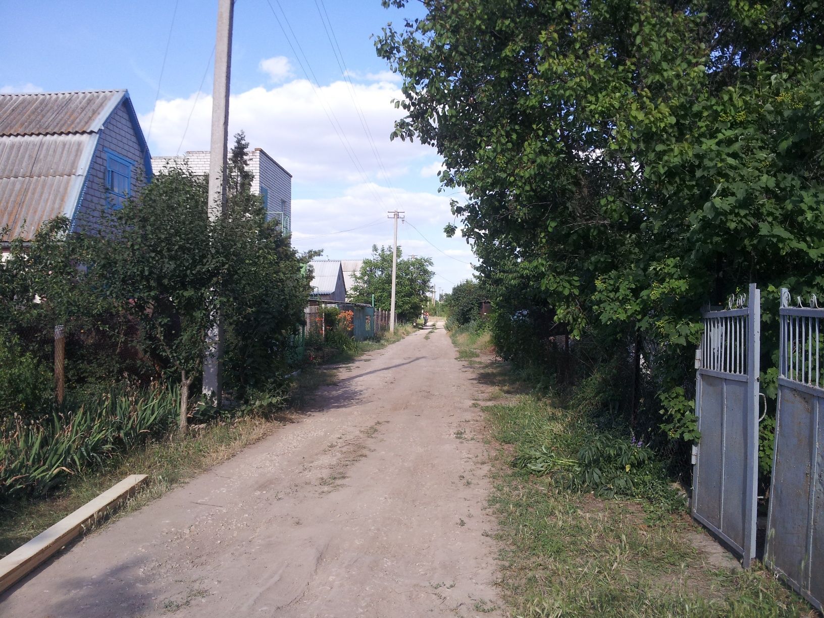 Продаю дачу 8. соток или поменяю на машину.