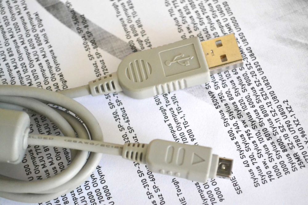 kabel USB oryginalny OLYMPUS CB-USB5 do wiele modeli jak SP Mju UZ Fe