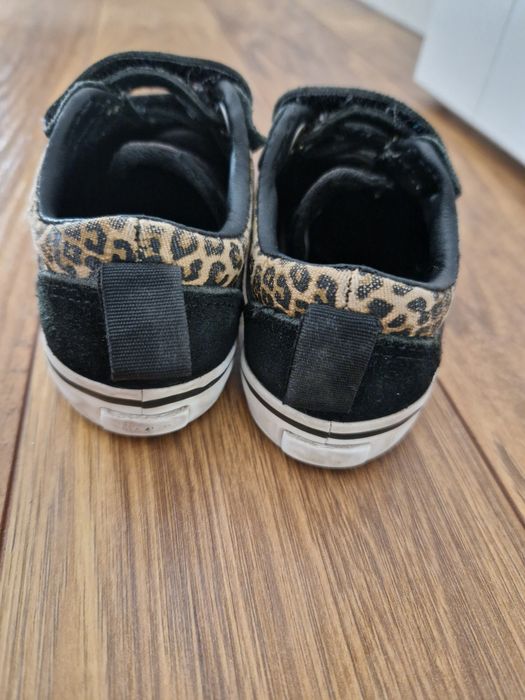 Buty Vans w panterkę 23.5