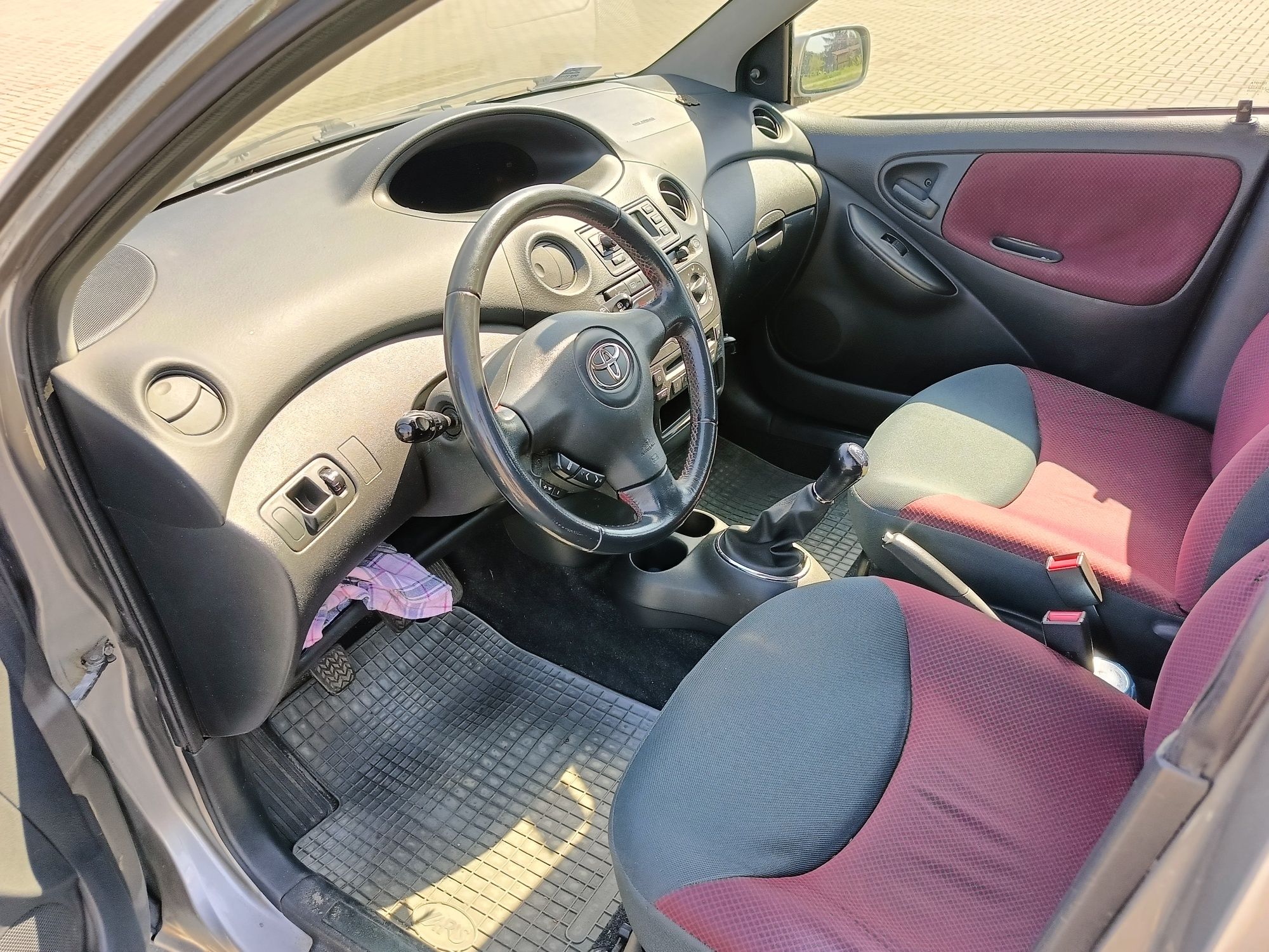 Toyota Yaris 1,0 2005