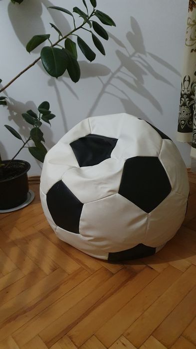 Pufa piłka nożna dla dzieci śr. ~ 65 cm