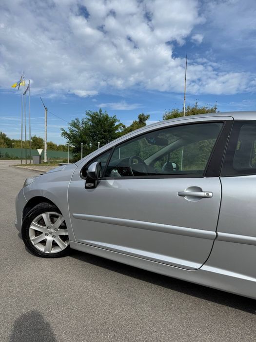 Peugeot 207 АКПП