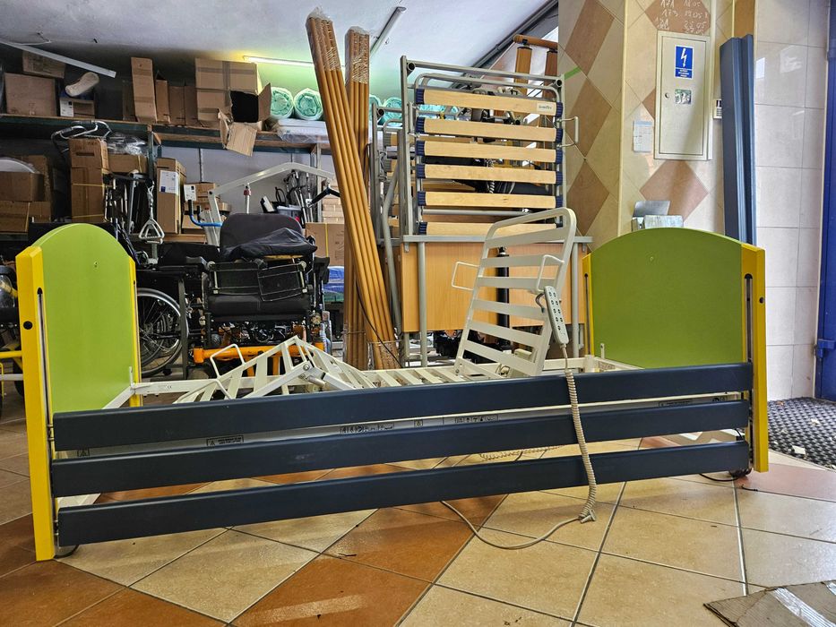 Taurus junior łóżko rehabilitacyjne  dla dziecka/młodzieńca