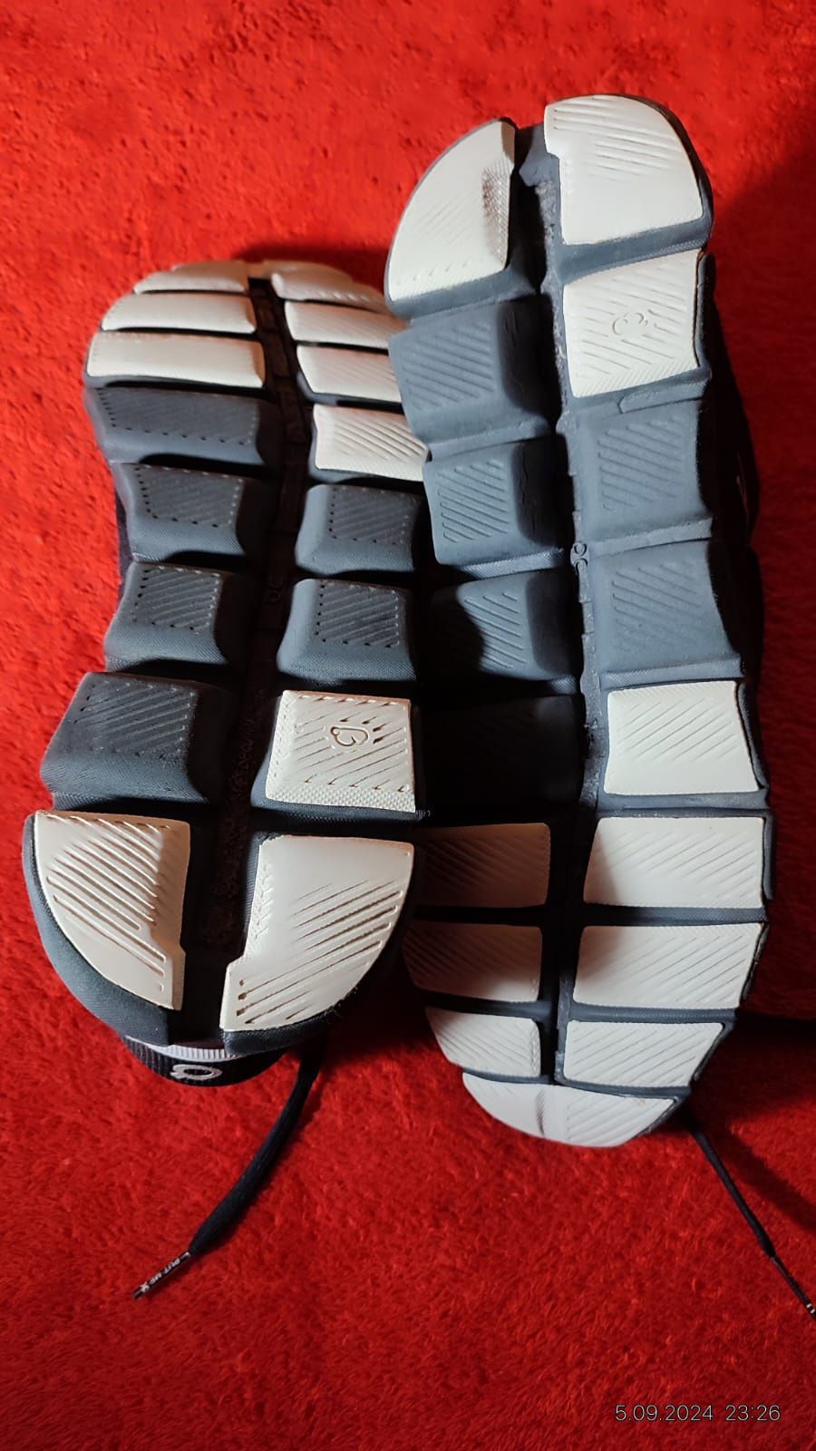 Buty sport.QN Swiss Engineering Cloud X3 r.44 st.j.Nowe