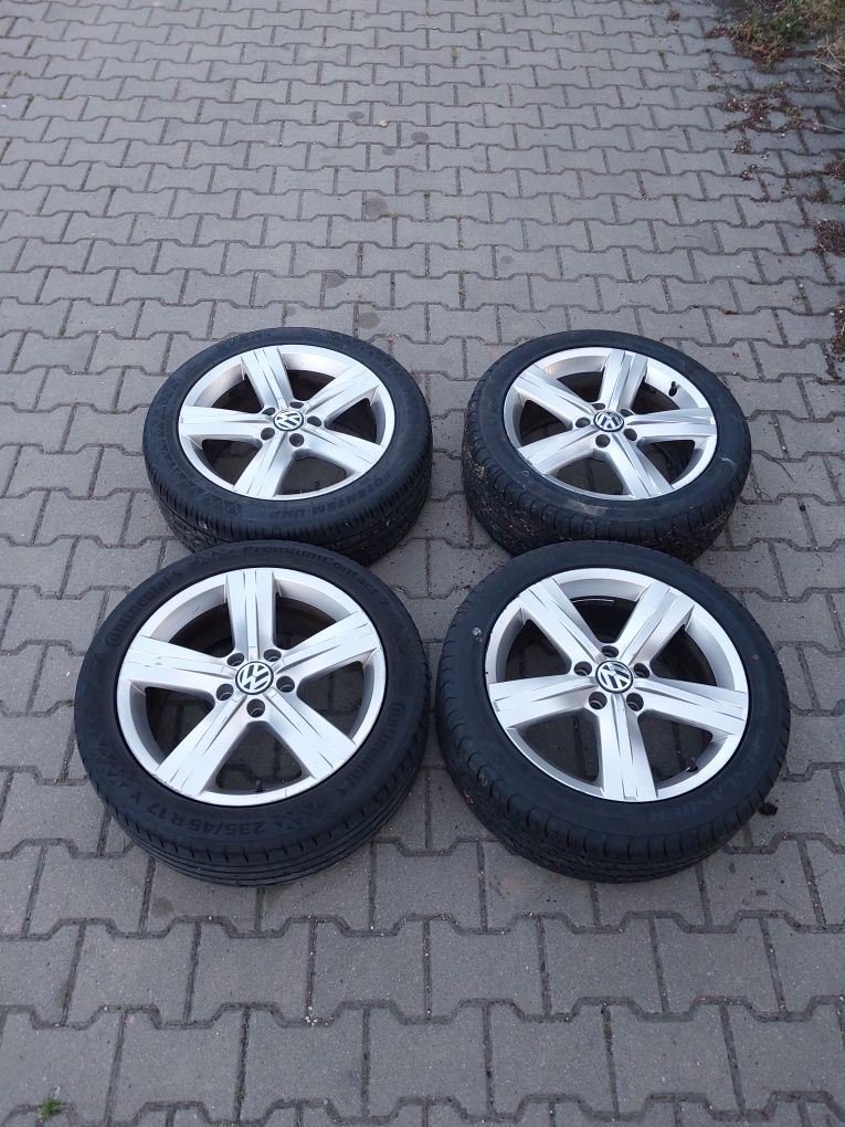 Alufelgi 17 kola 5x112 Audi VW opony