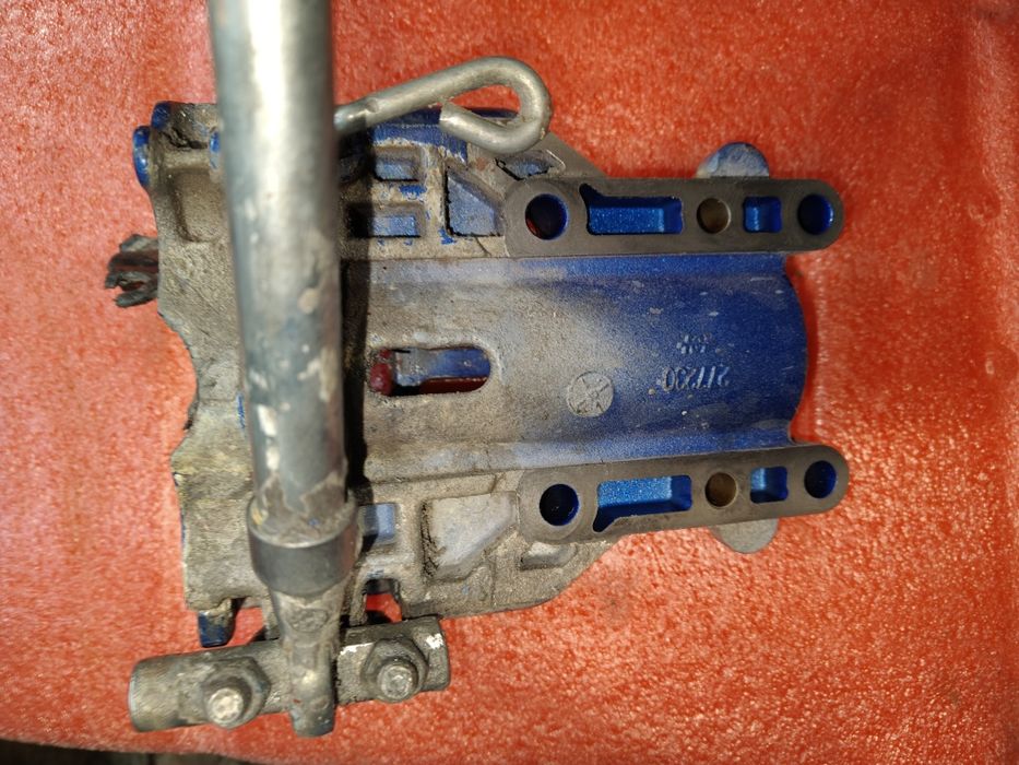 Agregat malarski Graco  Mark v klamra zacisk Graco  mark v  uchwyt