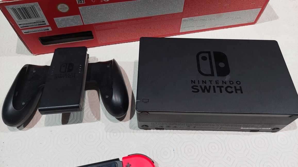 Nintendo Switch semi-nova com fifa24