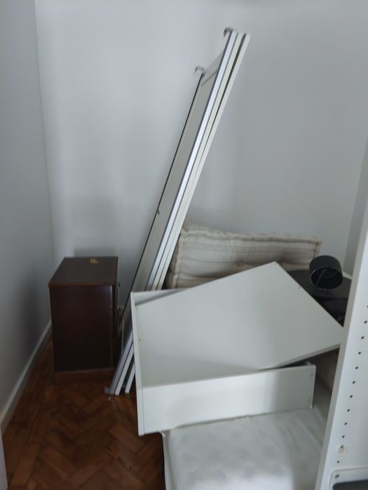 Armário Ikea (excelente) - para desocupar
