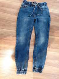 Jogery jeansy r 152