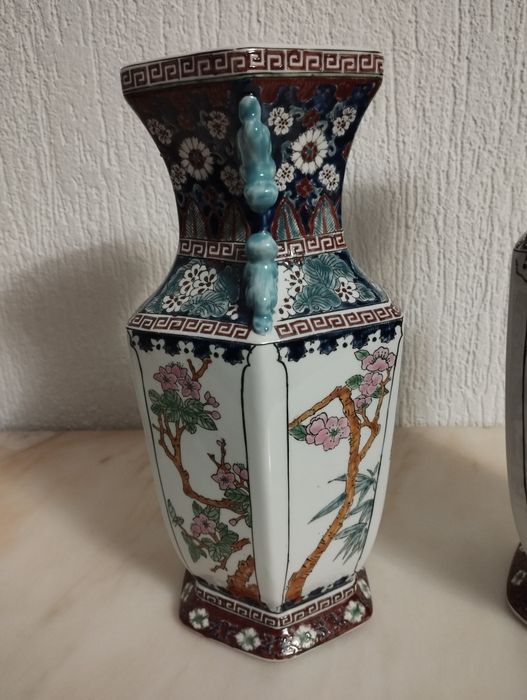 Conjunto de jarras chinesas