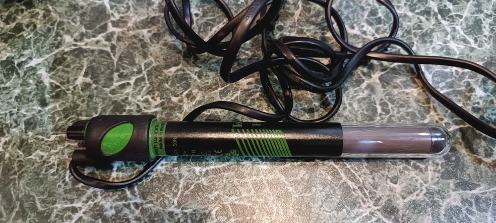 Продам погружной терморегулятор Tetratec HT 25W для аквариумов, б/у