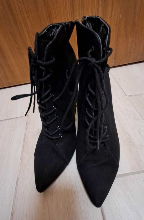 Напівчеревики жіночі