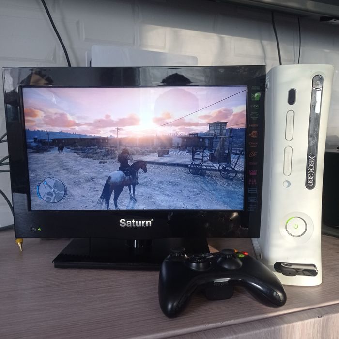 Тушка xbox 360 . Гарантия. Без комплекта