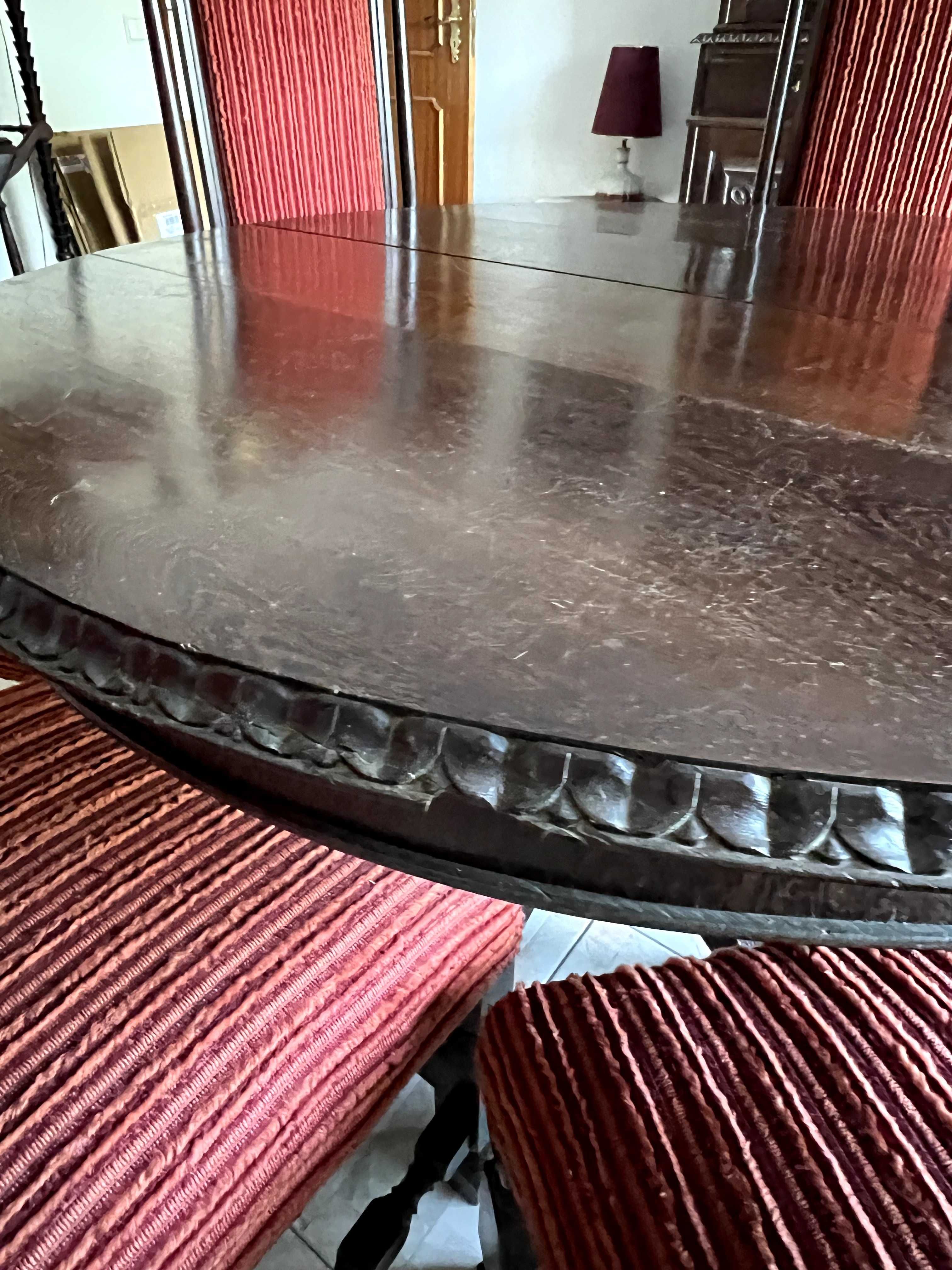 mesa de jantar redonda