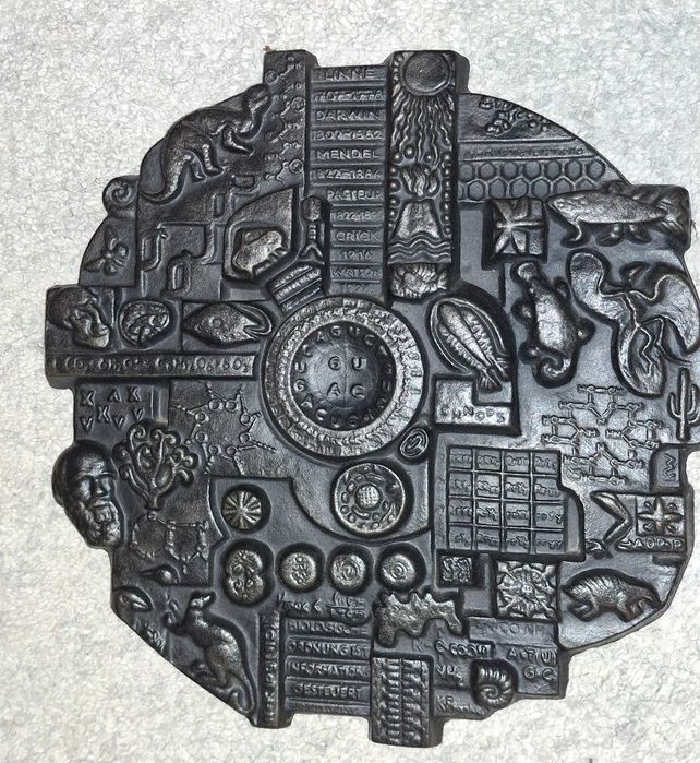 Relief żeliwny płaskorzeźba Karla Fraknego