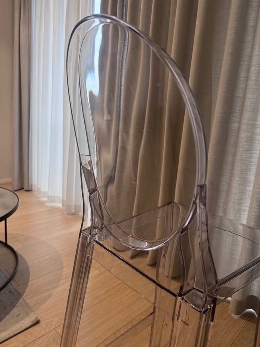 Krzesła barowe Kartell