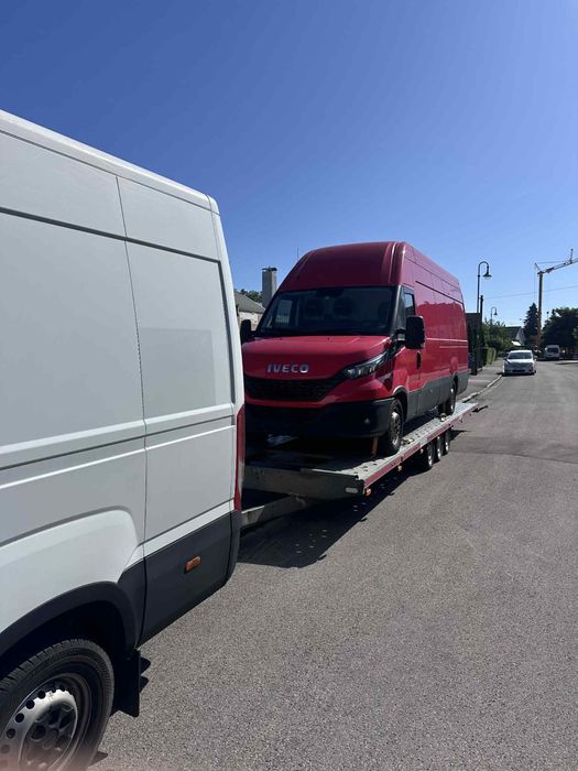 Wynajem Przyczep platforma laweta 4,5 5,5m 8m 8,5m  na dwa auta 3,5Dmc