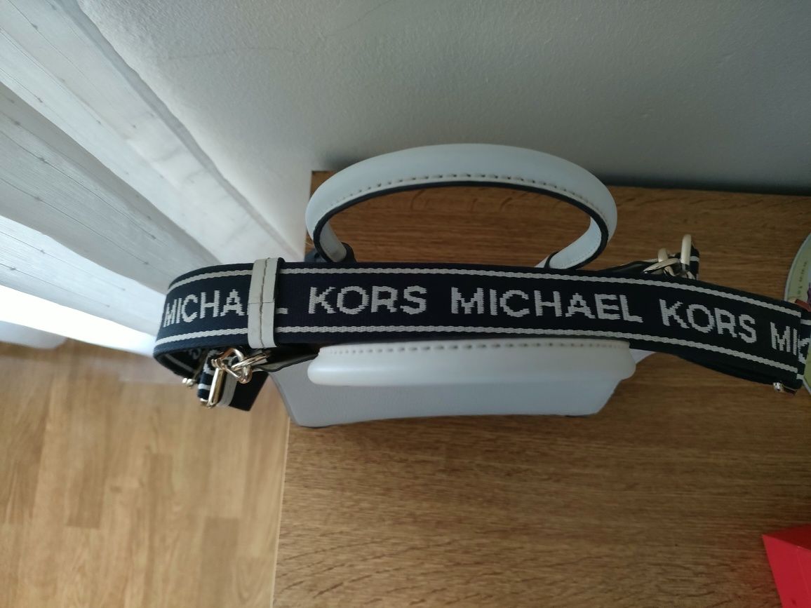 Mala Michael kors