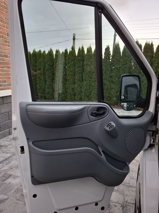 Ford transit оригінальний пасажир
