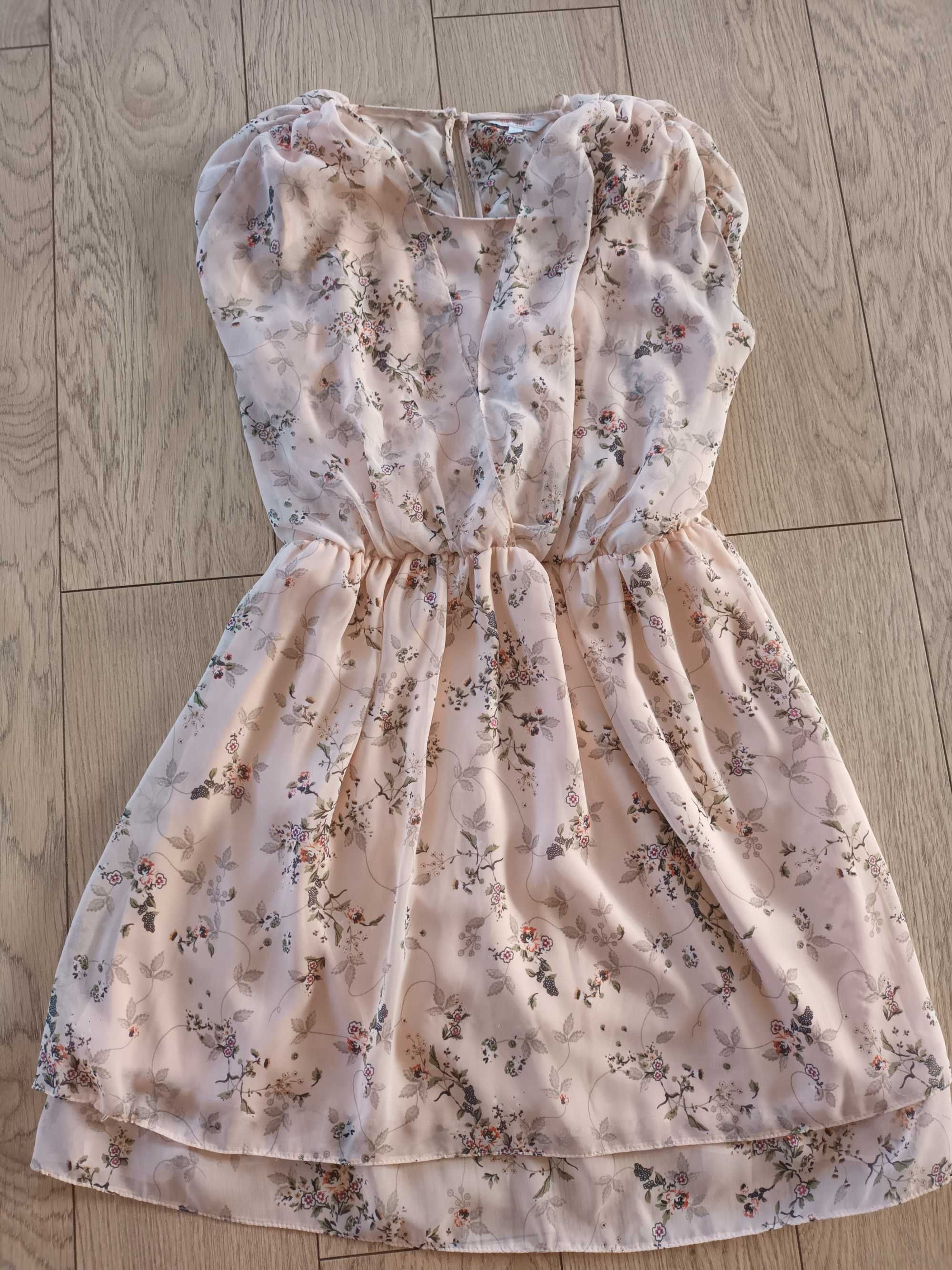 Romantyczna, jasnoróżowa sukienka, CLOCKHOUSE, rozmiar 38