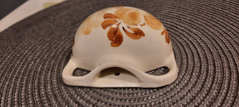 Wazonik amfora na ścianę PRL