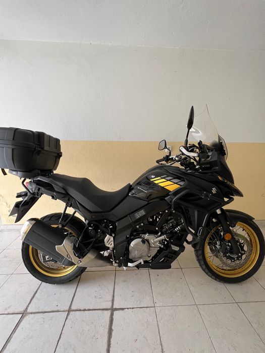 Suzuki V-Strom 650 XT