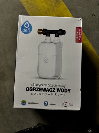 Elektryczny ogrzewacz wody 4.5kW