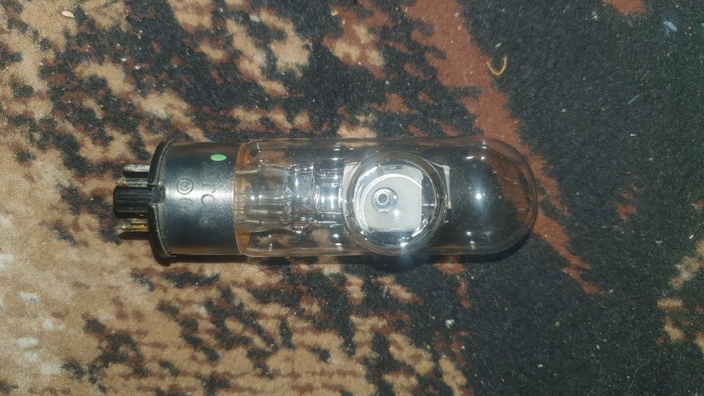 Lampa elektronowa widmowa DRGS-12